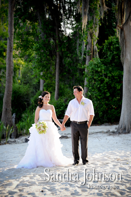 Best Paradise Cove at Buena Vista Watersports in Orlando, Florida wedding photographer - Sandra Johnson (SJFoto.com)